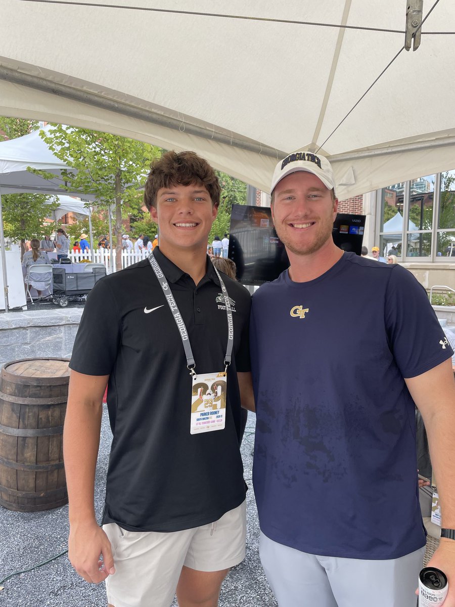 Parker_Rooney10's tweet photo. After a great game day visit yesterday at Georgia Tech I am blessed to have  received an offer from @GeorgiaTechFB. I am so grateful for the opportunity and am looking forward to building a relationship. Thank you @NathanBrock50!!🐝🐝

@CoachTyBrooks @ZBlostein247 @SouthWaltonFB @TomLoy247 @david_hedges @OLcoachrob @PhilTisa @ChadSimmons_