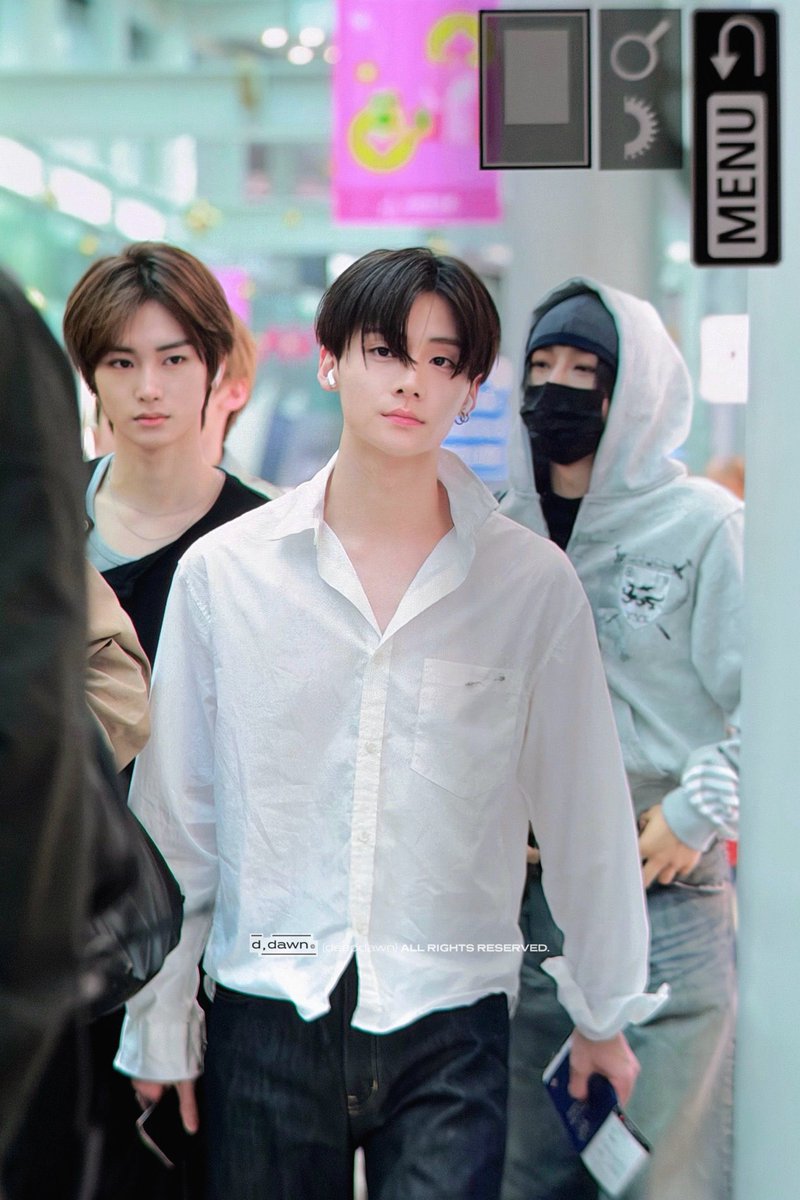 dailywonxin's tweet photo. at this point, finding sangwon automatically unlocks anxin and vice versa. https://t.co/0UHQgLHdxt