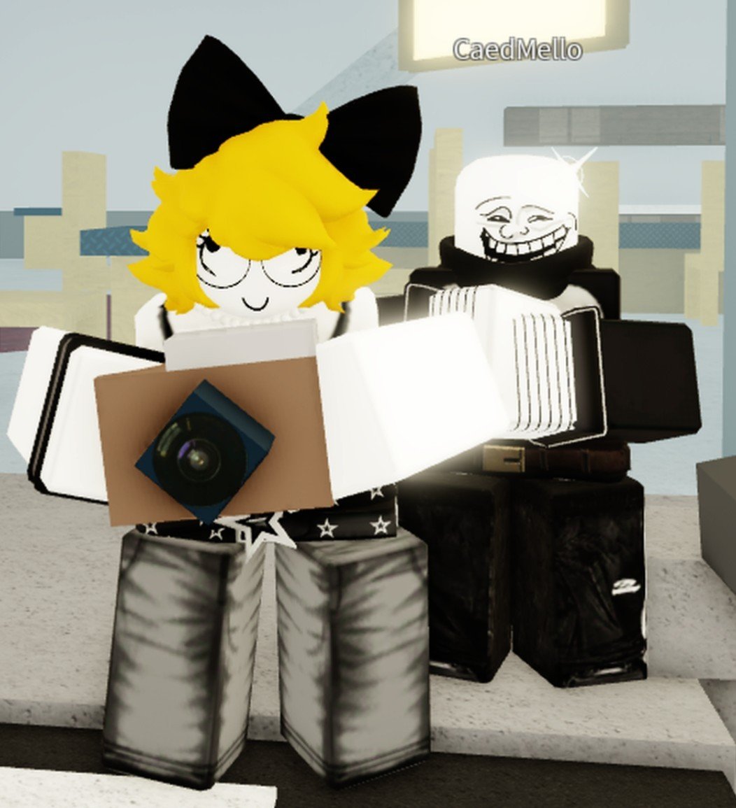 PalToppinGal's tweet photo. Cool roblox avatars I made https://t.co/cgB0mEDbPH