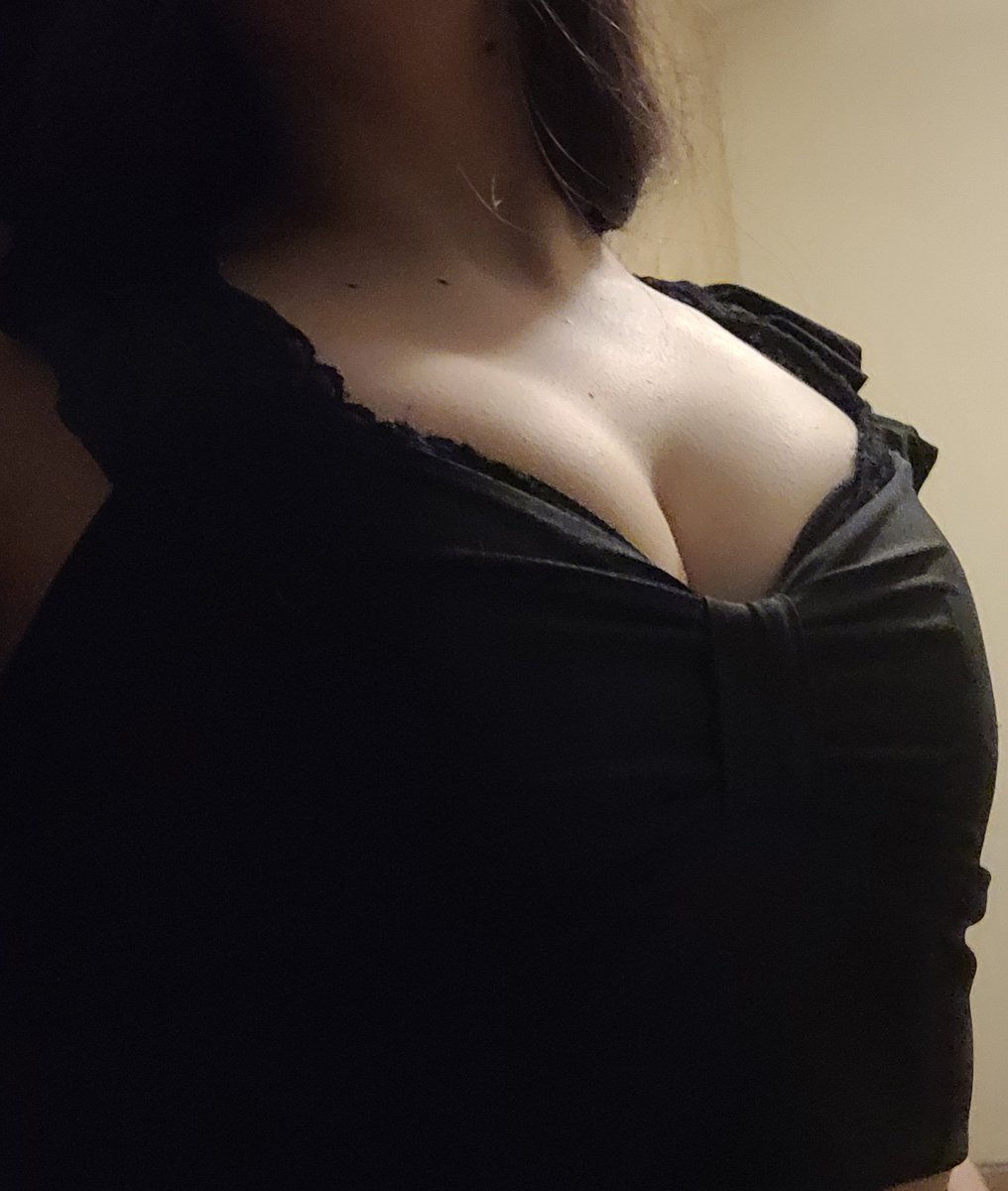 lovangy01's tweet photo. Mujeres que quieran experimentar conmigo? Tengo edad 24 años, soltera. #hmo #Hermosillo #Sonora https://t.co/kzTNQVTN2t