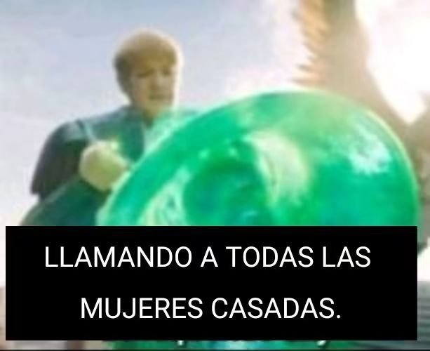 peluconkvxs's tweet photo. Domingo de lanterns señores https://t.co/BwSjkAP3xe