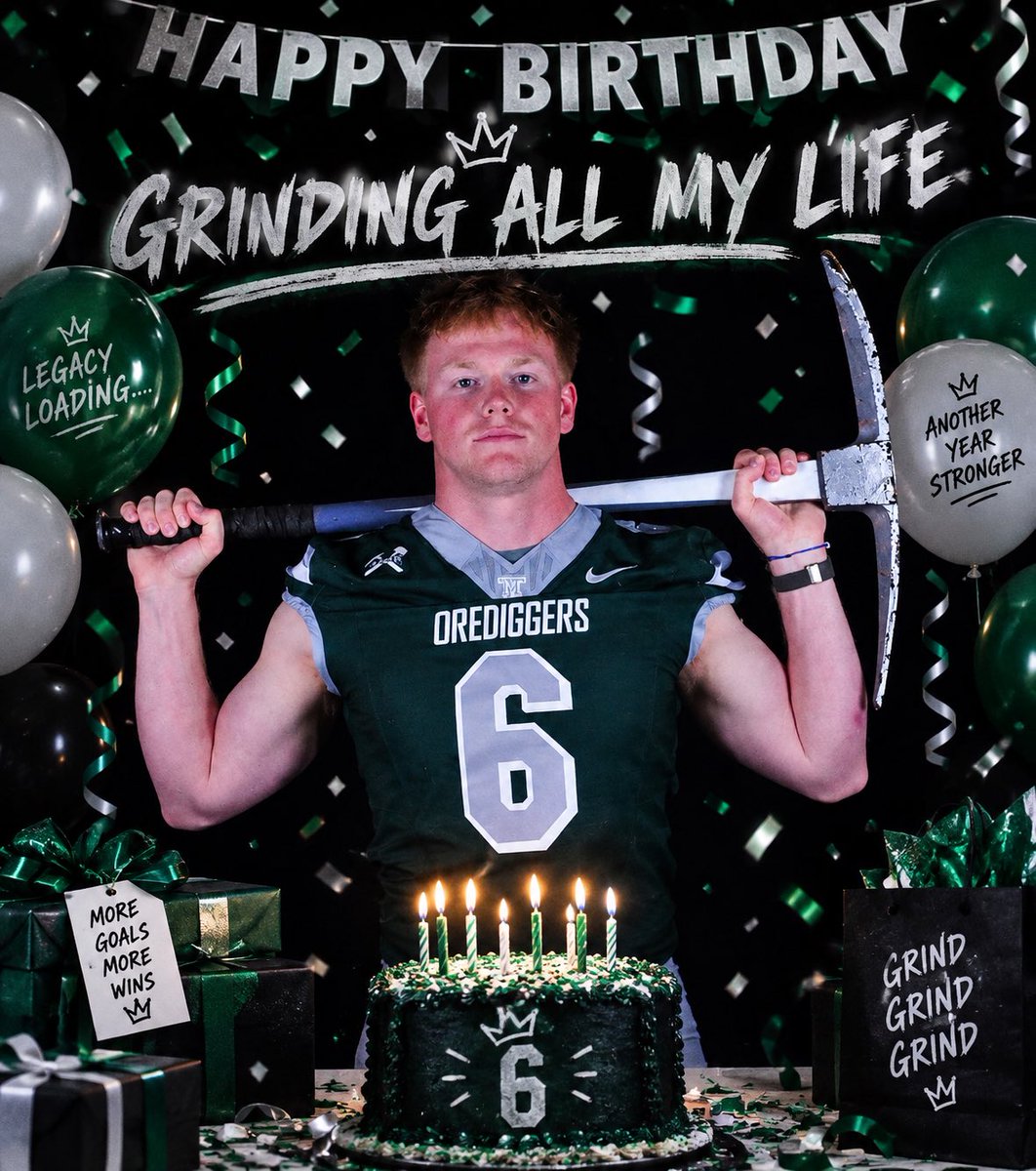 WeloveNickMic's tweet photo. Happy birthday to the absolute goat and my glorious king @Nick_Michelotti we love you nick 
#grindingallmylife
#thegoat
#welovethatdnick https://t.co/3mtge7zQNH