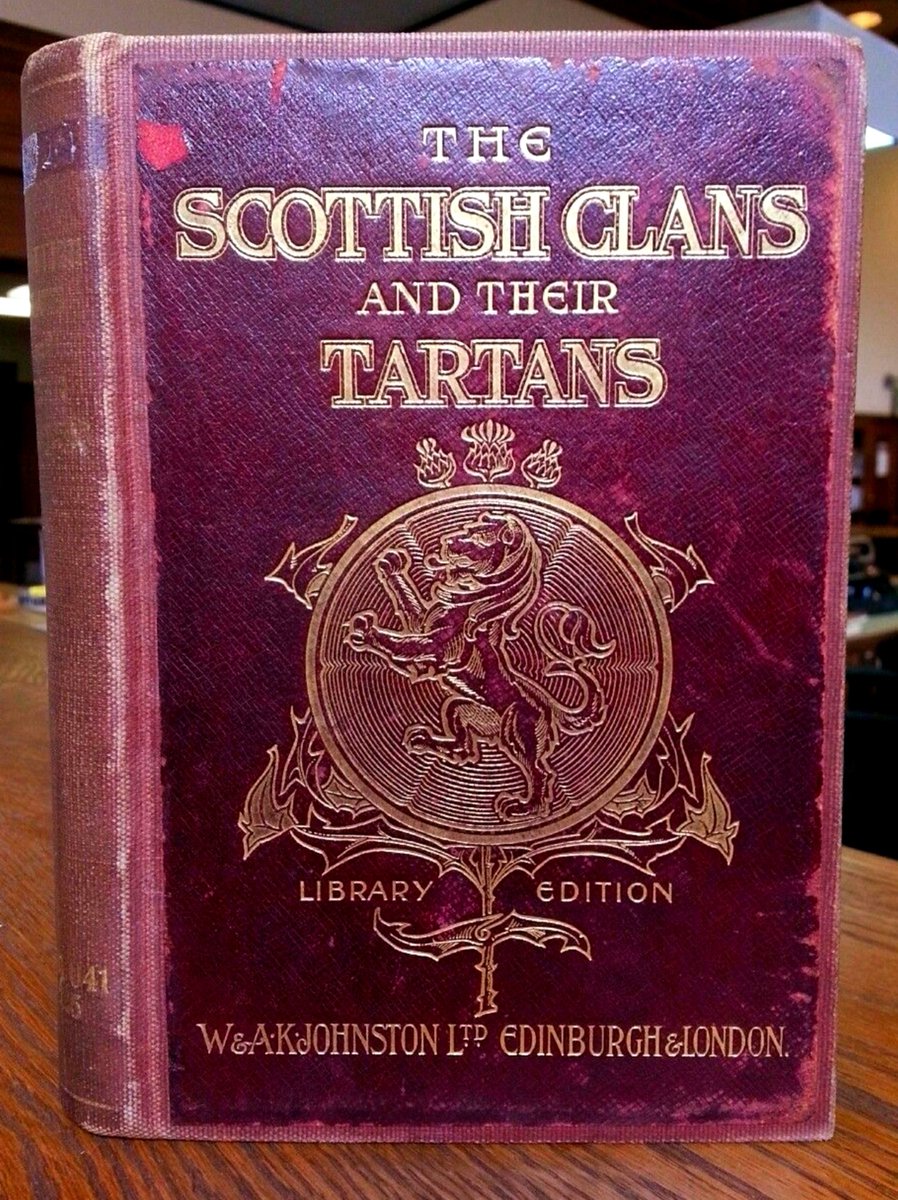 BhriainGael's tweet photo. The Scottish Clans and Their Tartans, a library edition published by W. &amp; A.K. Johnston Ltd. in Edinburgh and London. 

The book is a comprehensive reference work detailing the history, origins, and tartan patterns of over 140 Scottish clans. 

🏴󠁧󠁢󠁳󠁣󠁴󠁿 📖 https://t.co/snmtJ3tc7B