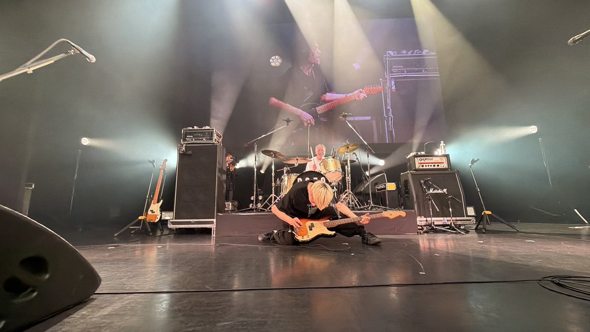 Hosaska2's tweet photo. 打ち上げから帰ってから
1人で噛み締めるタイプ
@DOES_official
#DOES
#DOES20th
#thanksloving https://t.co/YuozhKH8OE