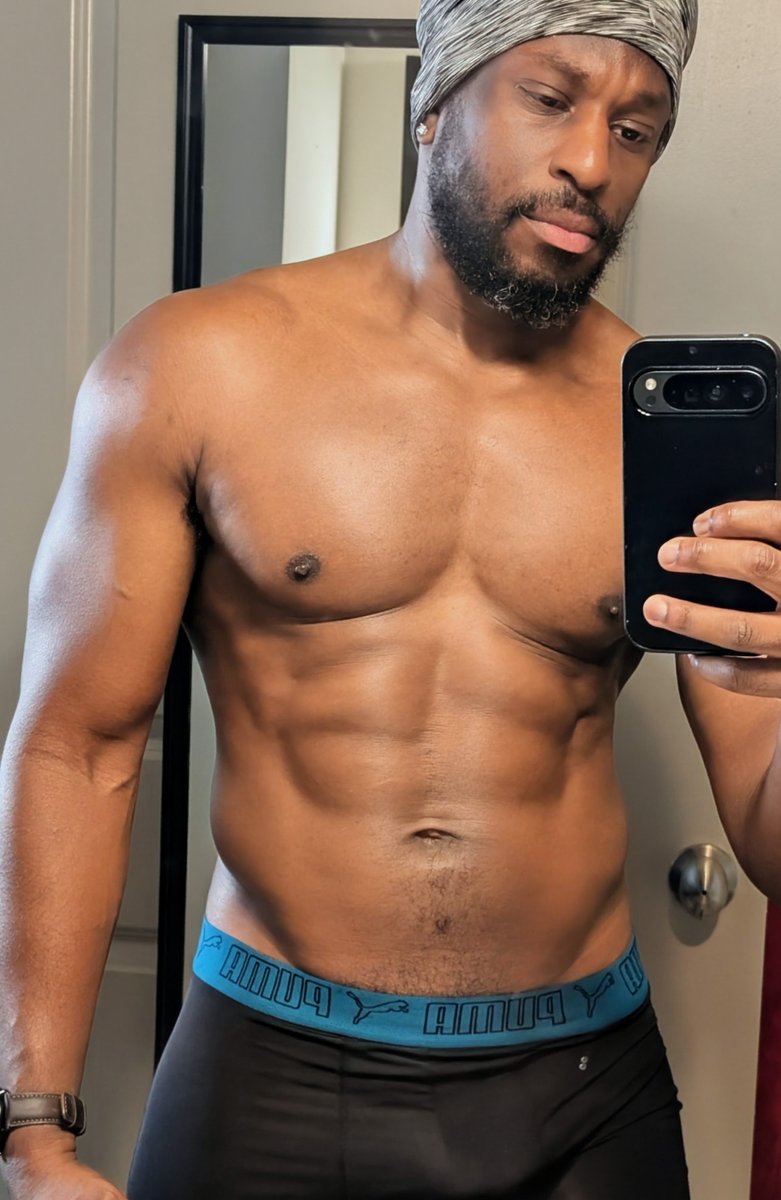 jslkn73538's tweet photo. #fitnesss #sundayworkout https://t.co/IhwwkQysdR