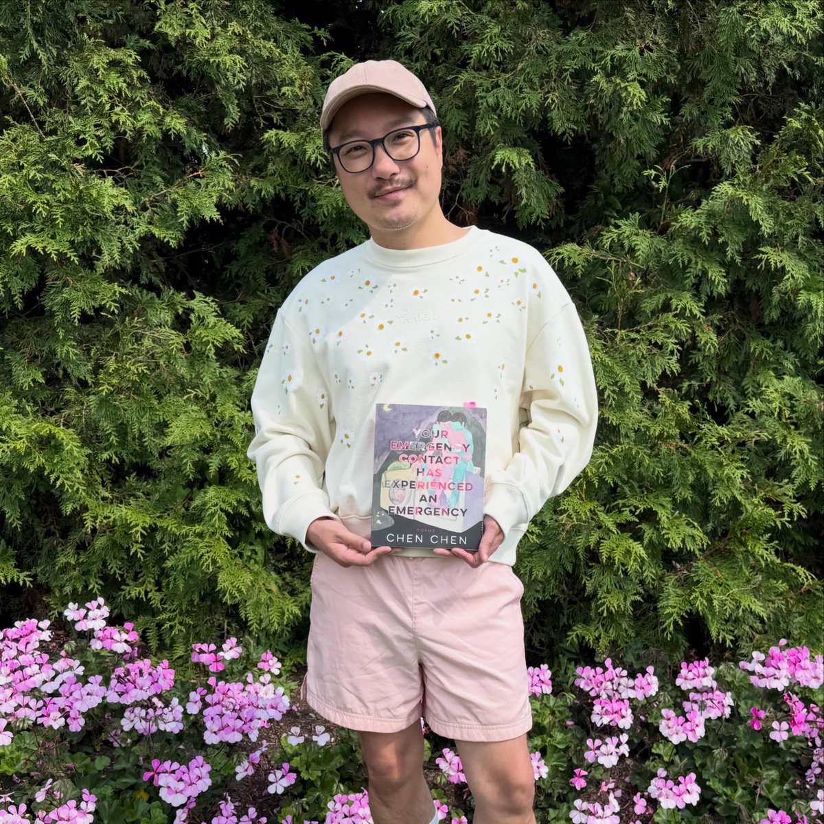 chenchenwrites tweet picture