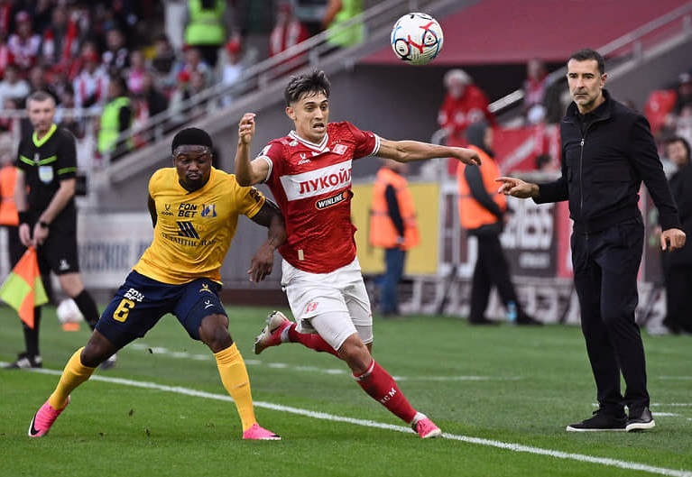 OntourFCSM's tweet photo. 13-09-2026 Spartak 3-0 Rostov (Rostov-na-Donu, 🇷🇺)
Fernandes, Solari, Massalyga
17:00 "Lukoil Arena", Moskva, Russia
Alfa-Bank Russian Premier League 2026/2027. 8 day
OLUSEGUN Olakunle / SOLARI Pablo https://t.co/E3FcWOsAaF
