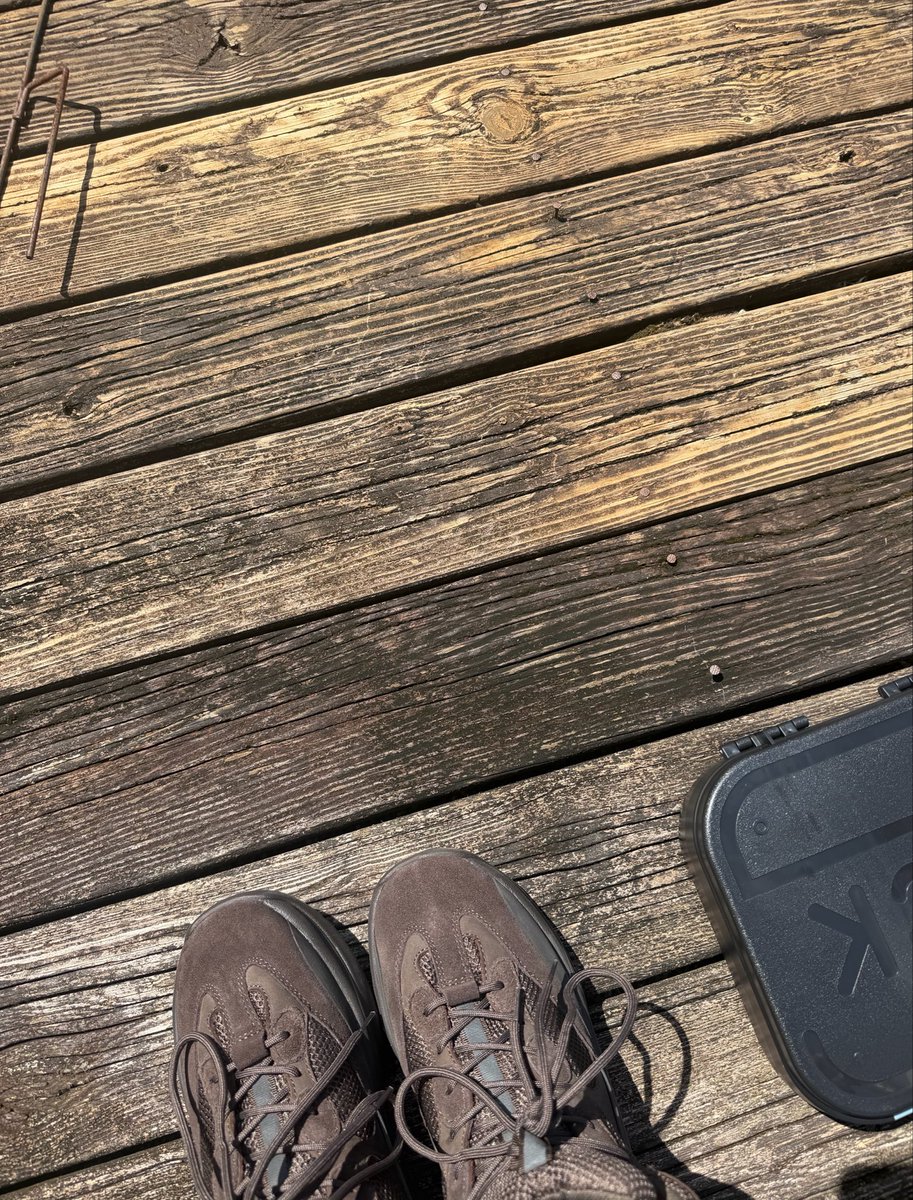 sigsoutside's tweet photo. tops https://t.co/IQNueVp6KC