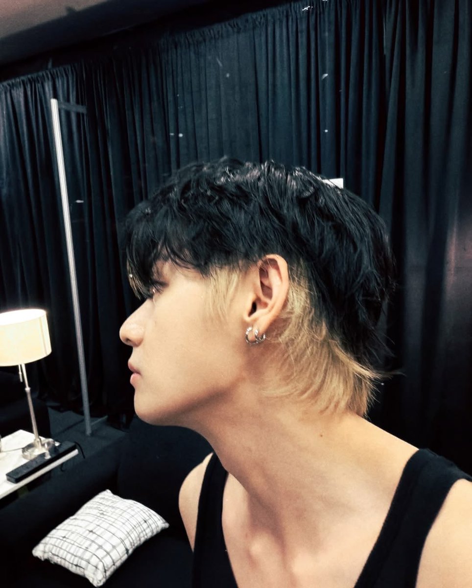 ang4elbae's tweet photo. oreo taehyung we will ALWAYS talk about you https://t.co/zPNKU0IT5y