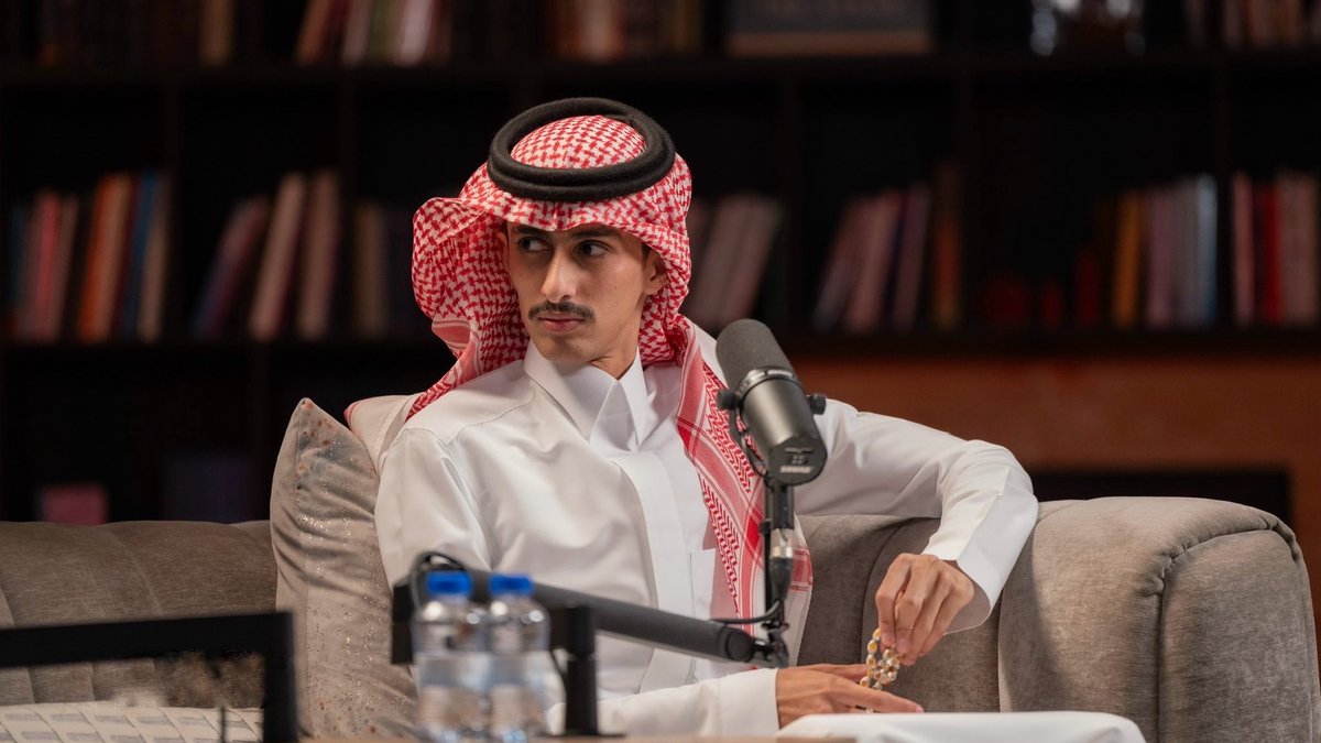 un_966's tweet photo. صفحةٍ وإنتهت وإنسدت دروبها
واللي قفى بقراره ما يلقي وراه غير الصد

وقال عويد النجود :

لا أنتهى عمر الغَلا و أقفت عن ديارك رحالي 
لك يمينٍ بالله إنّي ما أتنازل .. بـ إلتفاته https://t.co/dDbosUXcYQ