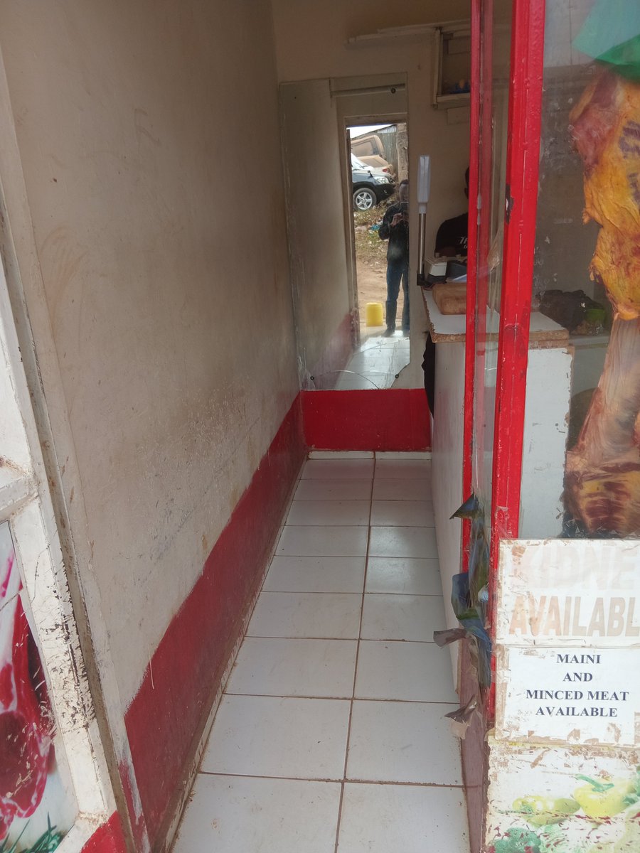 jaykyle22's tweet photo. Someone is permanently selling this butchery. 

LOCATION:Nairobi,Kahawa west
PRICE: Kes 150,000( Negotiable)
AVERAGE DAILY SALES: 6-10K
REASON FOR SALE: Relocation abroad 

N/B...: The owner is very open to negotiation 
Tel: 0721224989/ 0745861460 https://t.co/hFLSlr6M9w