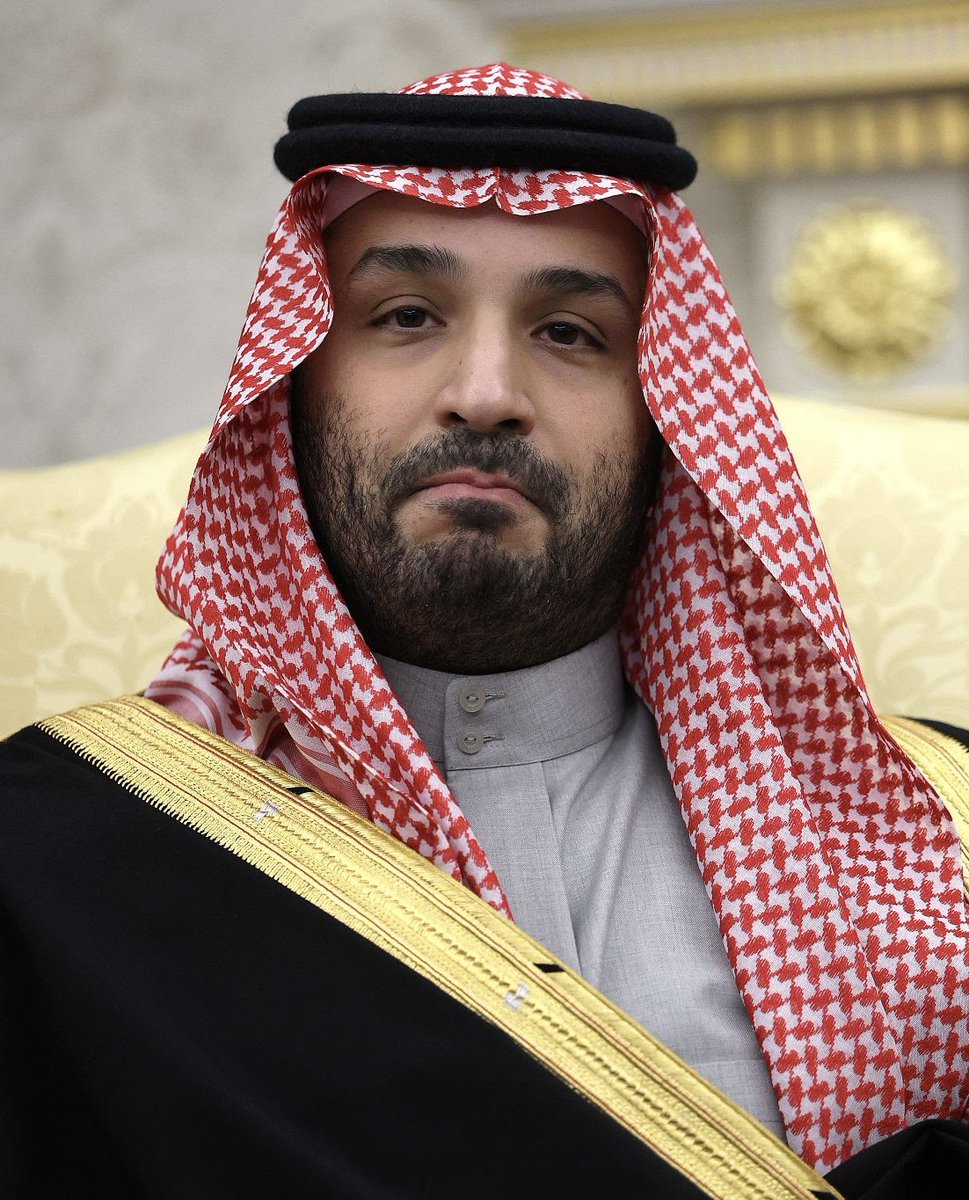 Megatron_ron's tweet photo. 🇸🇦🇮🇱🇾🇪Saudi Crown Prince Mohammed bin Salman has sought assistance from Israel, per Israel Hayom

He also asked other regional countries for help in confronting the Houthis (Ansarallah), 

He send an indirect request to Israel through U.S. CENTCOM for intelligence and other support in order 

He wants to prevent Ansarallah from blocking the Bab al-Mandab Strait

Bin Salman also approached other Gulf states and Egypt.