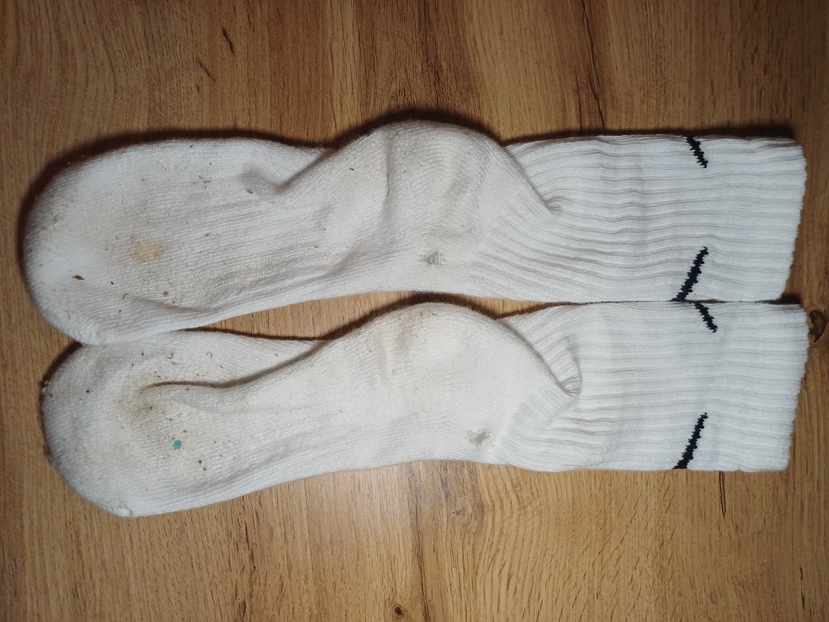 CycolinaKaribe's tweet photo. Moje skarpetki zawsze są aromatyczne. Zapraszam na mój Majtkomat, link w opisie.
@majtkomat
@rt_feetdom @rt_feet 
#findom #skarpetki #stopki #fetysz #soles https://t.co/V8SMaTxcKl
