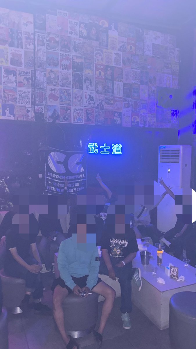 CroockCentral's tweet photo. After match https://t.co/Mk9CutPyZa