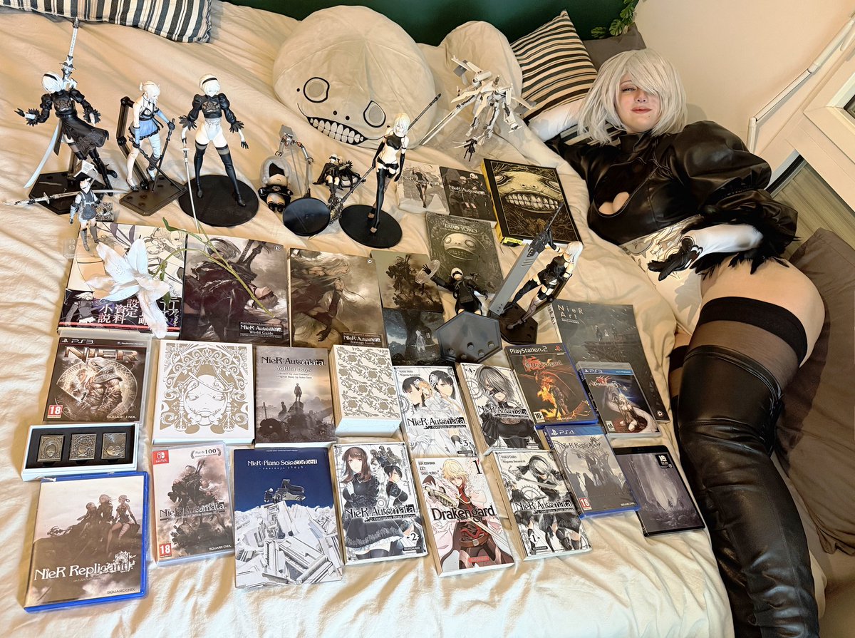 yoracrab's tweet photo. you guys can guess my favorite series ? https://t.co/B9Vi4mqDpA