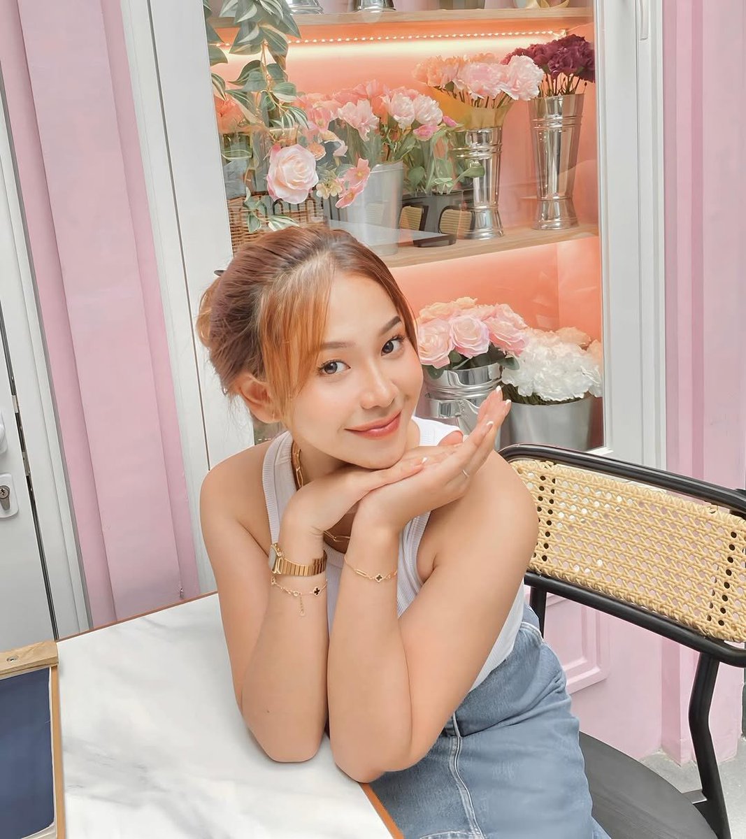 xiqky's tweet photo. Ready surabaya sekitarnya 💌
Boking di bio 💋 
#availsurabaya #bosurabaya #openbosurabaya https://t.co/3V7seJ8IqI