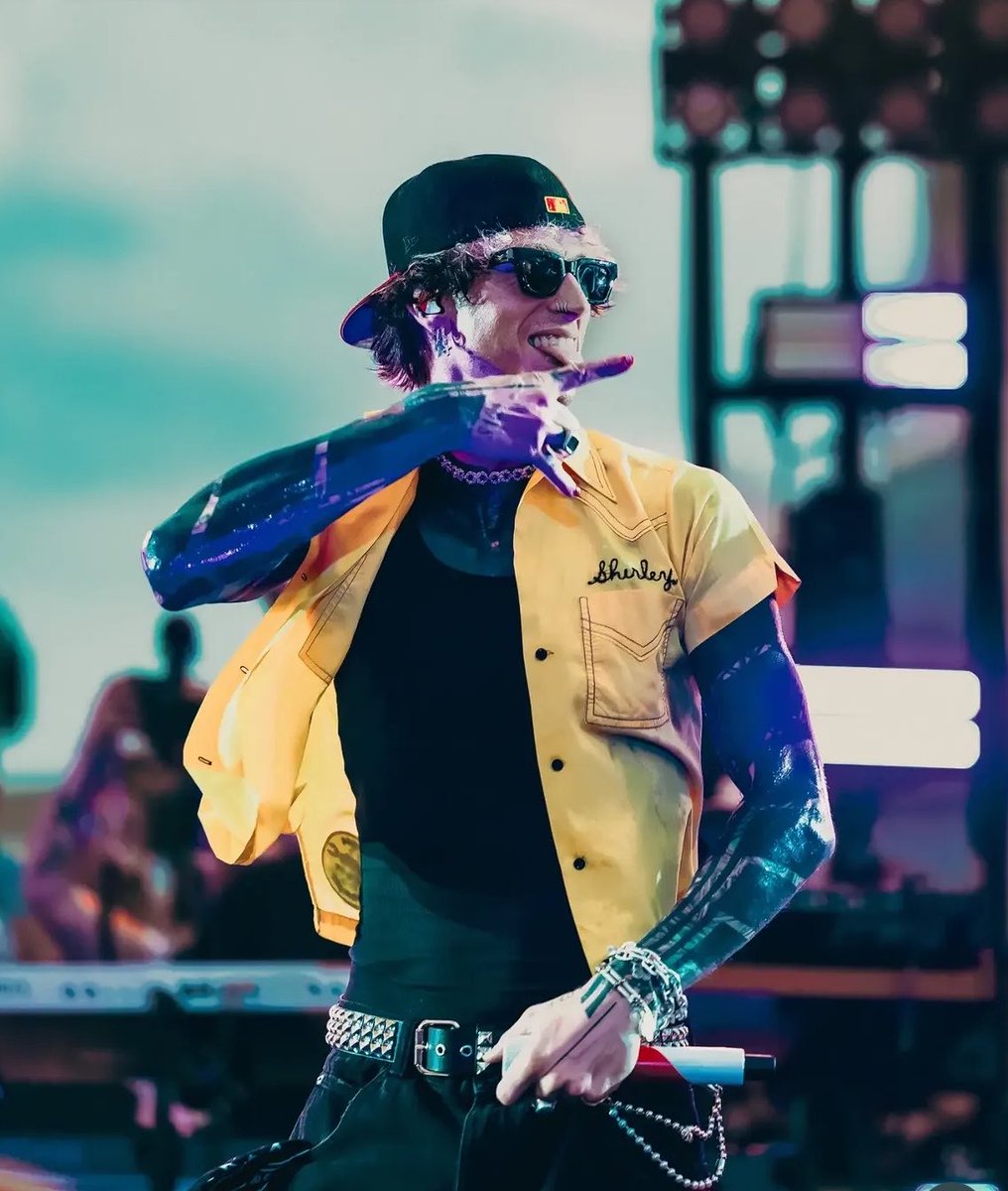 mgksjade's tweet photo. cleansing the timeline ♥️ https://t.co/cLOMR3vt7i