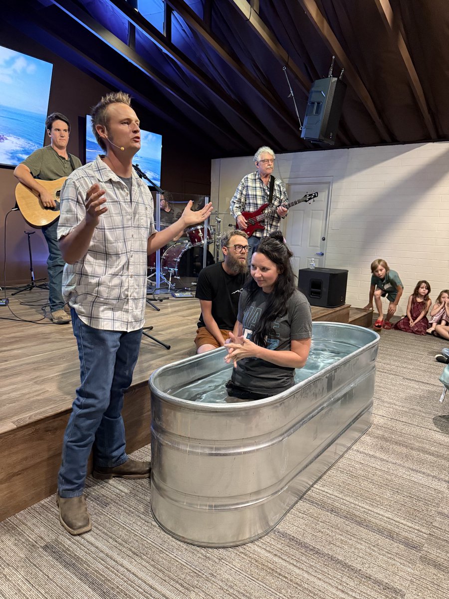 montyazmn's tweet photo. What a great start of Cross Church Mayer. Pastor Lyle Harrenstein baptized 5 on their first Sunday. @AZBaptists https://t.co/n03vs6VD47