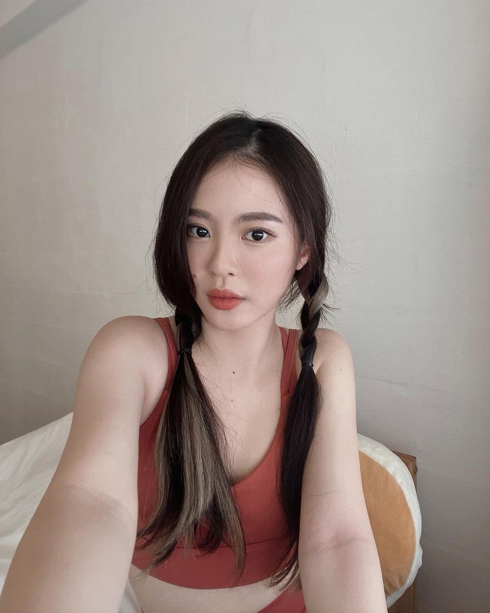 KamiyTDMathidK8's tweet photo. 아침에 일어나는 건 성공이에요. 그다음은 선택이에요. 🥇 https://t.co/Up7rBAzMKU