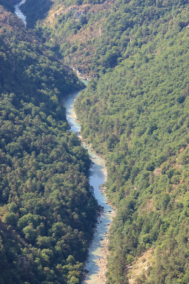lisettebroess's tweet photo. https://t.co/0UHthwcPoY

Op vakantie bij de Gorges du Verdon. Dat is gewoon genieten van schitterende natuur. https://t.co/G6lIxHH2cN