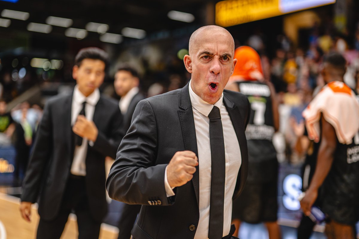 MHP_RIESEN's tweet photo. LuBu-Basketball is back. ๐๐๐ฆ๐จ๐ฌ! ๐ฎโ๐จ
๐ธ: Sascha Walther | #KIRLUD https://t.co/oRwhIxUHPw