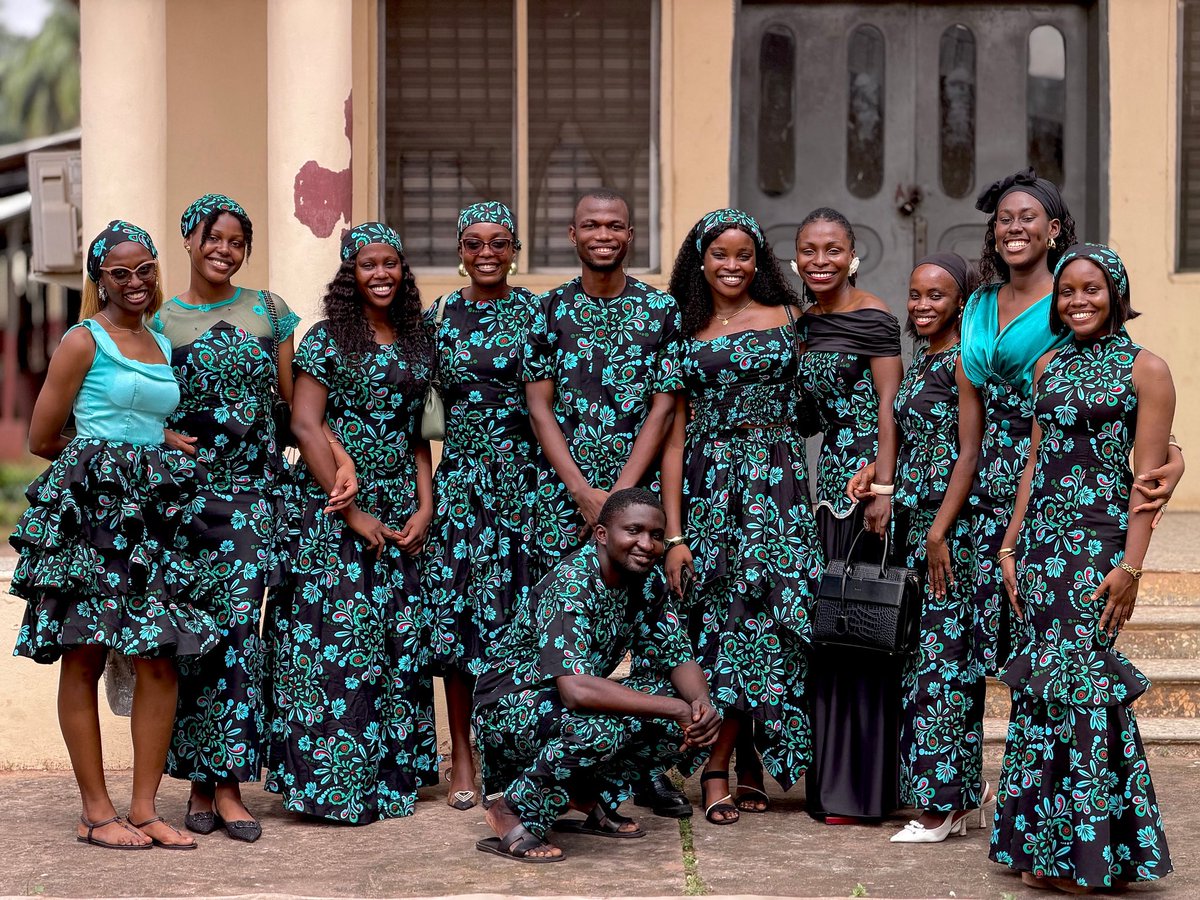 biggirl_ama's tweet photo. First sunday as a doctor with my fellow doctors 🤭

Thanksgiving mass🙏🏾🤍 https://t.co/qLh9gSs6NS