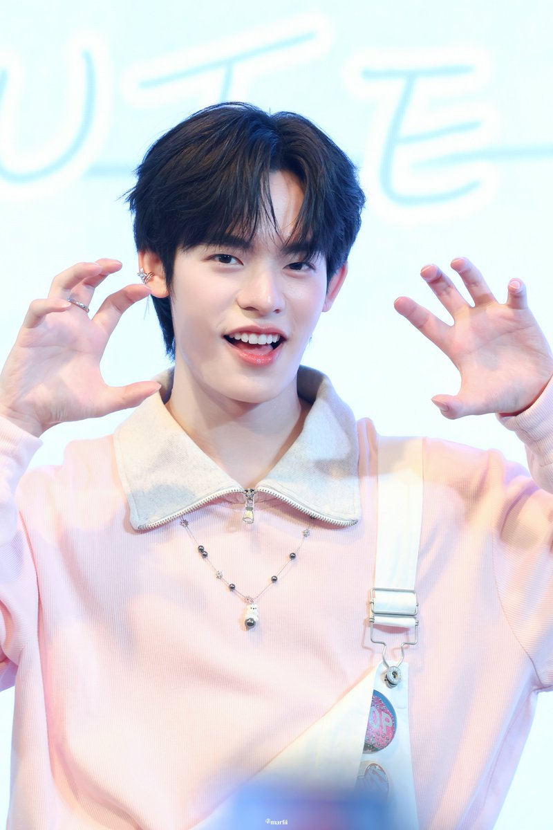 marliipor's tweet photo. เหมียวปิ๊ปน่ารักที่สุดในใจชั้นล้ะ  ₌᳐･֊･₌᳐੭ ♡ https://t.co/3cRpwA6Xbk