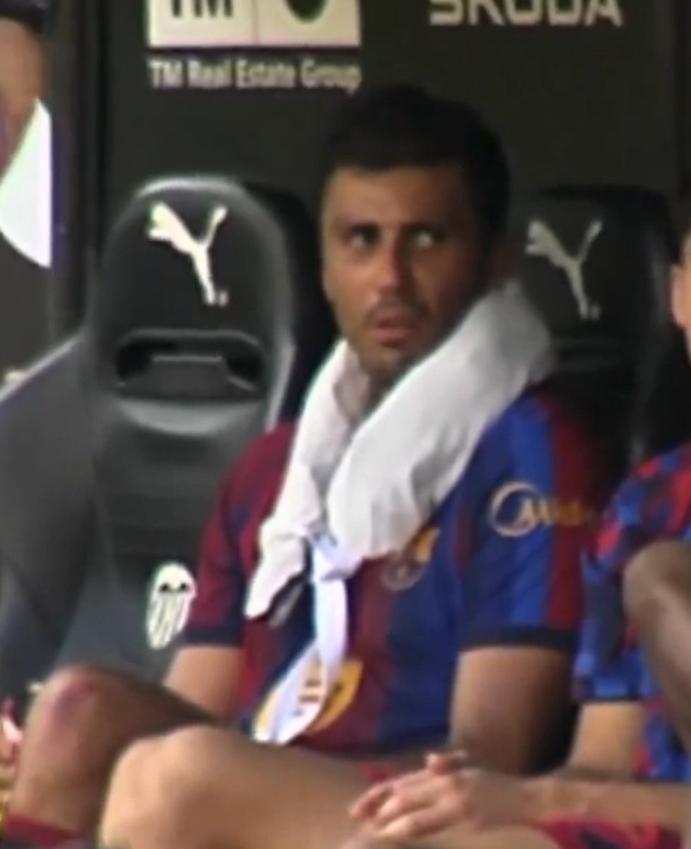 navi2004vcf's tweet photo. Escucha Rodri, creo que nunca va a ser suficiente el agradecimiento que puedas recibir del valencianismo. Así que de nuevo la mayor parte de valencianistas te repetimos #GraciasRodri  🦇😉 https://t.co/9s3AIhZs5u