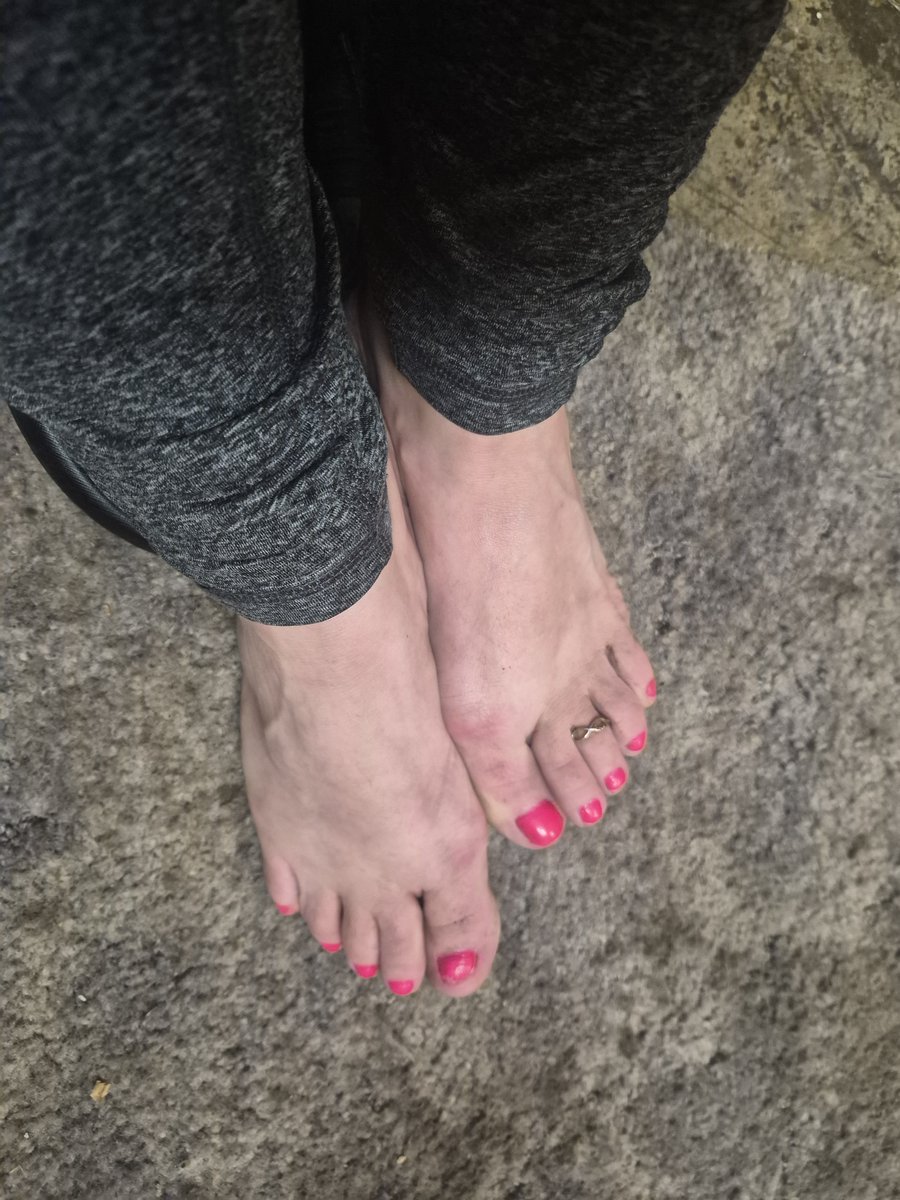 Hillbilly0124's tweet photo. @aiwithaman Like what you see want more can buy on only feet https://t.co/sYP96BbbUq