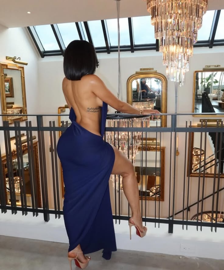 Afrokira116's tweet photo. Assume the position... you already know why you stopped scrolling. https://t.co/4BaHWzKnil
