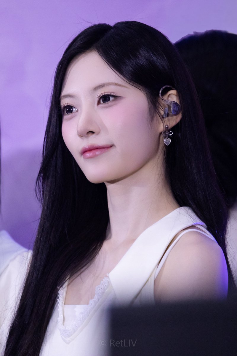retrieve_liv's tweet photo. 260716
캐릭터 라이선싱 페어 2026 개막식 2p

#리브 #리센느
#LIV #RESCENE

#캐릭터라이선싱페어2026
#캐라페 https://t.co/UO9IYbfpka