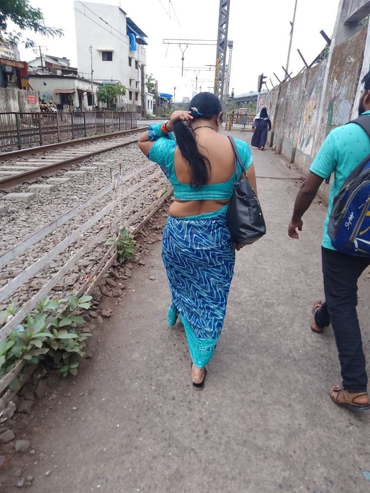 Beauty_in_women's tweet photo. সকাল সকাল মায়ের পাছা দেখে বাড়া দাড়িয়ে গেল যে।
#mom #momson #incest #incestmom #incestson #familusex #taboofamily #ass #momass #cuckold #cuckmom #desimom #indianmom #cuckoldmom #sharing #spying #hiddenclick #leak #leakmom https://t.co/5wHfHf4Yrc