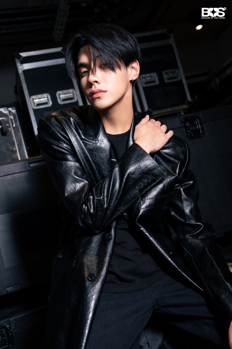 BUS_SONRAY's tweet photo. 📸 #PEEMWASU กับ Fashion Show จากแบรนด์ #EENK บนรันเวย์ MChoice &amp; Mint Awards 2026

#MchoiceMintAwards2026xBUS
#MchoiceMintAwards2026
#BUSbecauseofyouishine https://t.co/9rOhNmxDlG