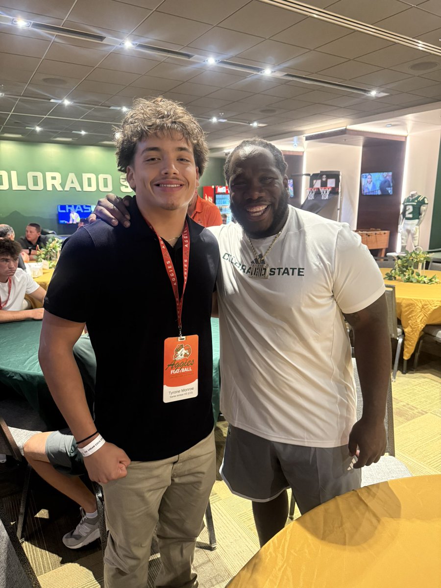 Tyrone_Monroe28's tweet photo. Had a great time visiting Colorado State! 🐏

Thank you @CSUFootball for the hospitality and the opportunity to experience the program and game-day atmosphere. Special thanks to Coach Hill for taking the time to talk with me and share some great advice.

Looking forward to staying connected and continuing to work! 💪🏽

#AGTG #GoRams #CSUFootball #2028RB #ClassOf2028 #D1