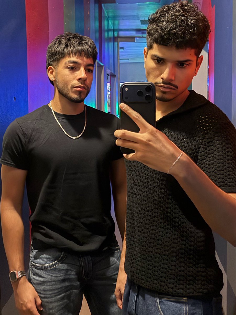 morenitobonit0's tweet photo. Gay boys https://t.co/301UXKO8rH