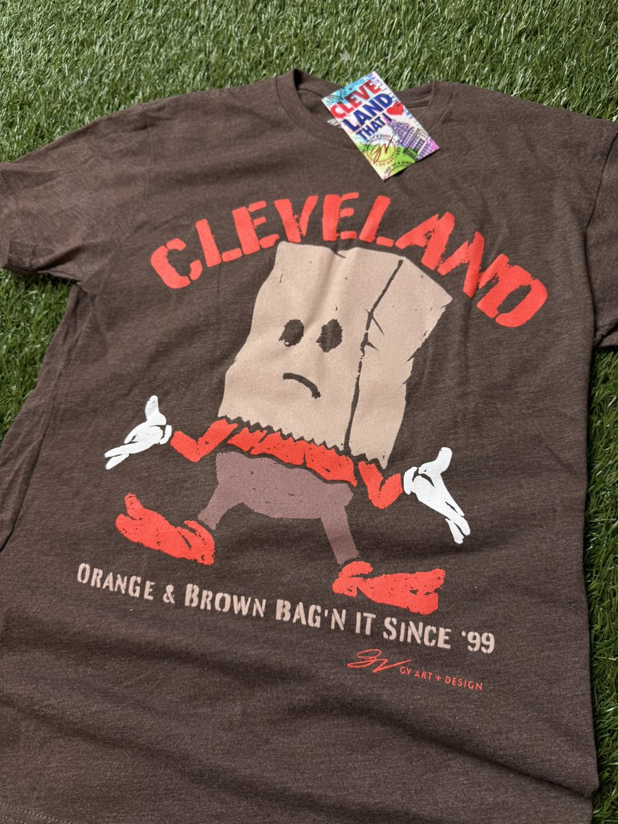 GVartwork's tweet photo. @REFLOG18 Highlight of the game to be honest. 

Grab yours now. Let’s just say our new shipment is selling out fast again. 😎 https://t.co/3MTVqxM1L7
