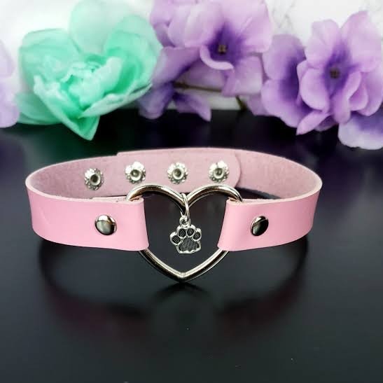 crypticharlotte's tweet photo. which collar would you pick for me owner? :3 

#petplay #nsfwtwt https://t.co/Q2ezNqZgbP