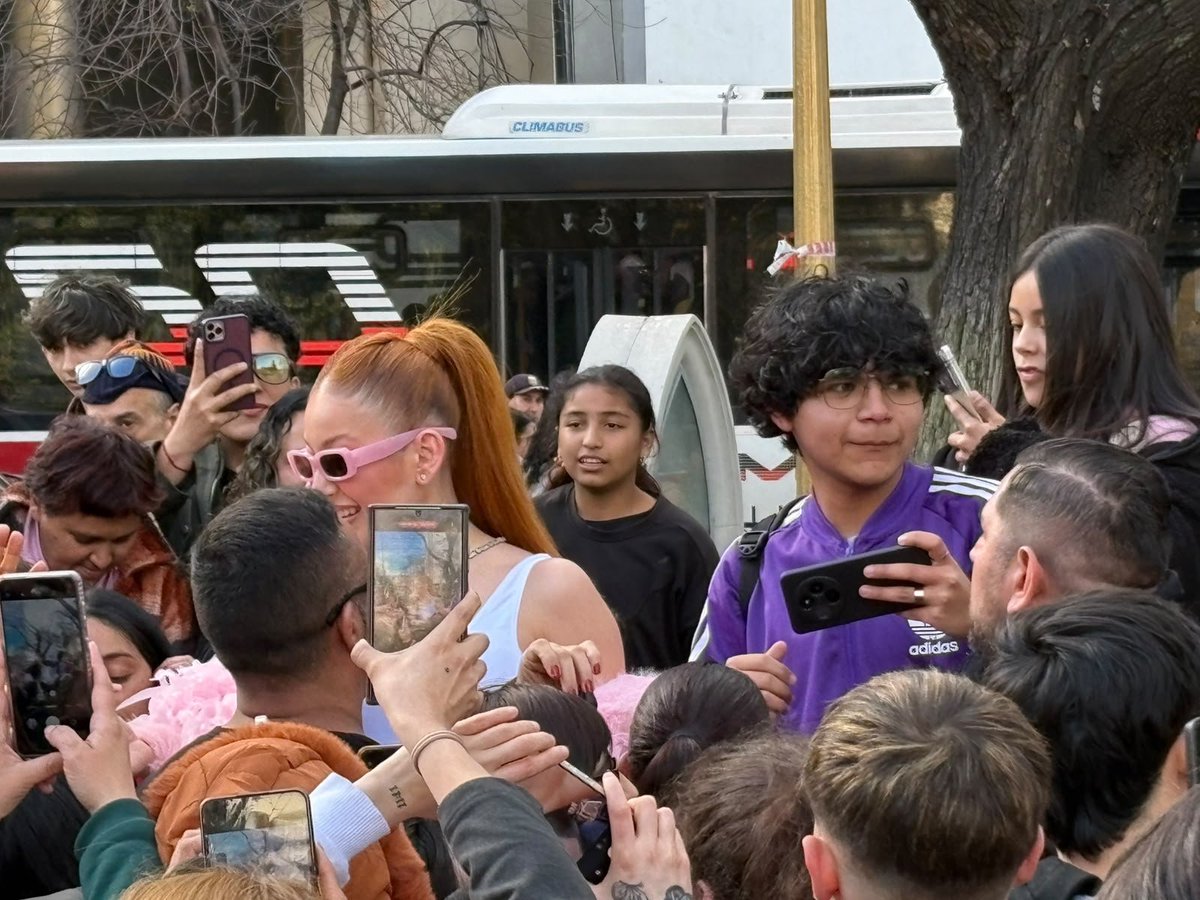 zarzamagali9's tweet photo. Campanita 🧚🏻♀️arrasando en Encuentro en Barrio Chino Juntada en apoyo a @CharlotteCaniFC Charlotte al 9009
.
.
#GranHermano #campanita #ejercitodehadas https://t.co/sCXIQ6YJx1