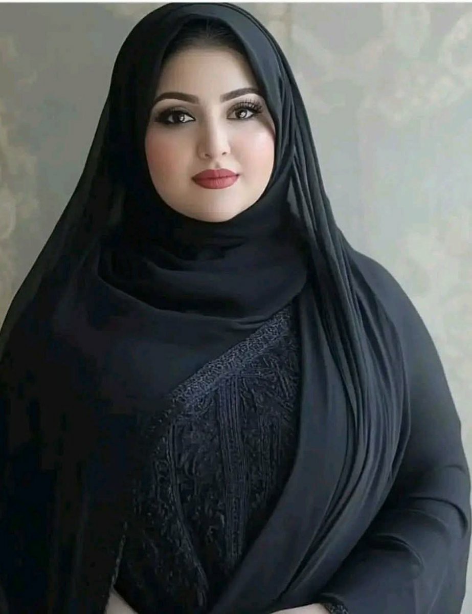 axanok's tweet photo. عشان انا كبيره في السن عمري 52 سنه مافيه احد يقبل يرد السلام ويتزوجني https://t.co/NnE4uln3Ej