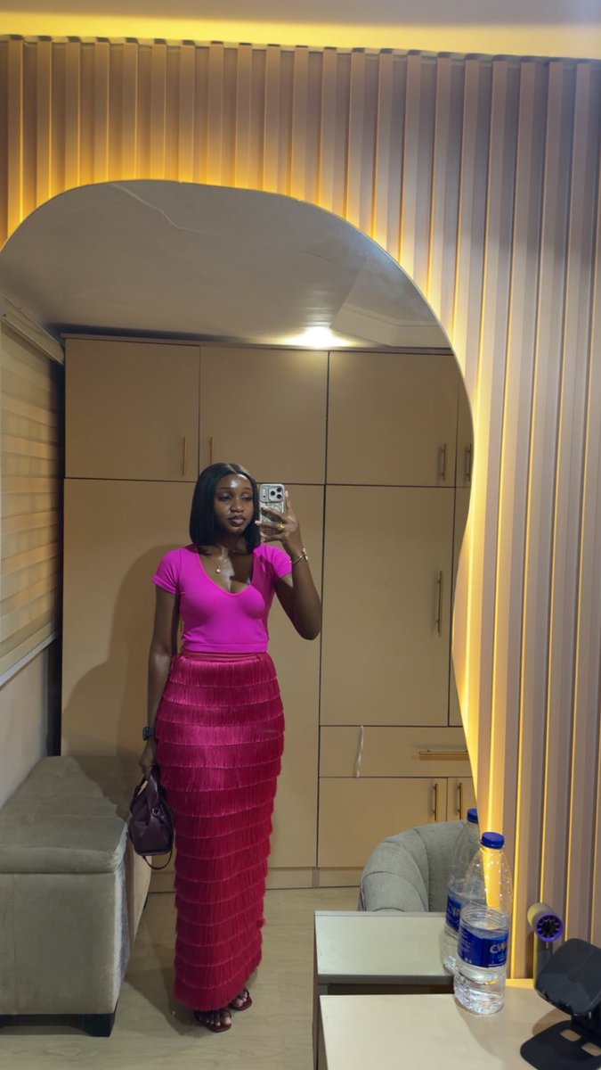 Joy_Nahza's tweet photo. With a different top. 🤭💕 https://t.co/TASdkSlYSm