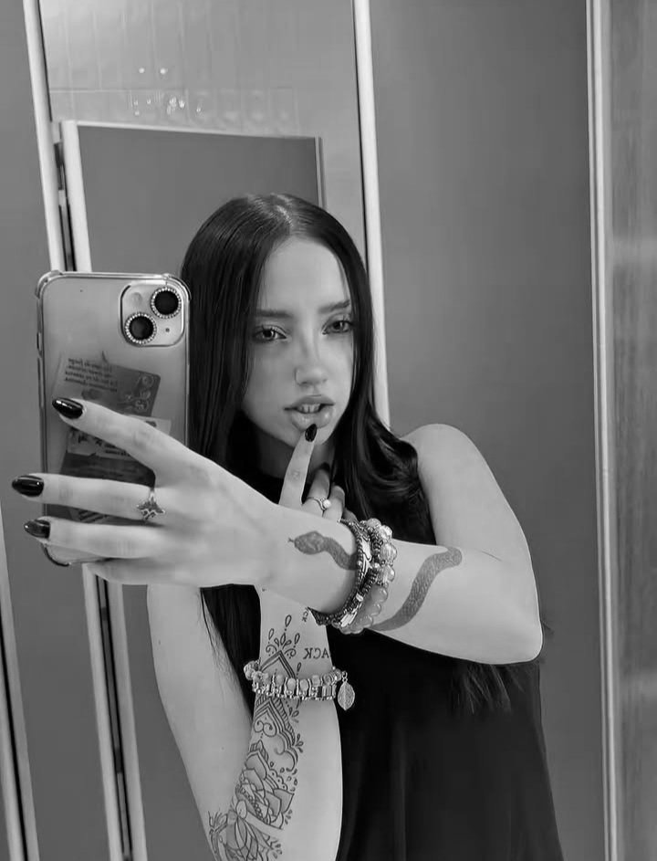 EVILGIRLIEE's tweet photo. ㅤㅤㅤㅤㅤㅤㅤㅤㅤㅤ
#FREEROL https://t.co/ha9ifVsv0X