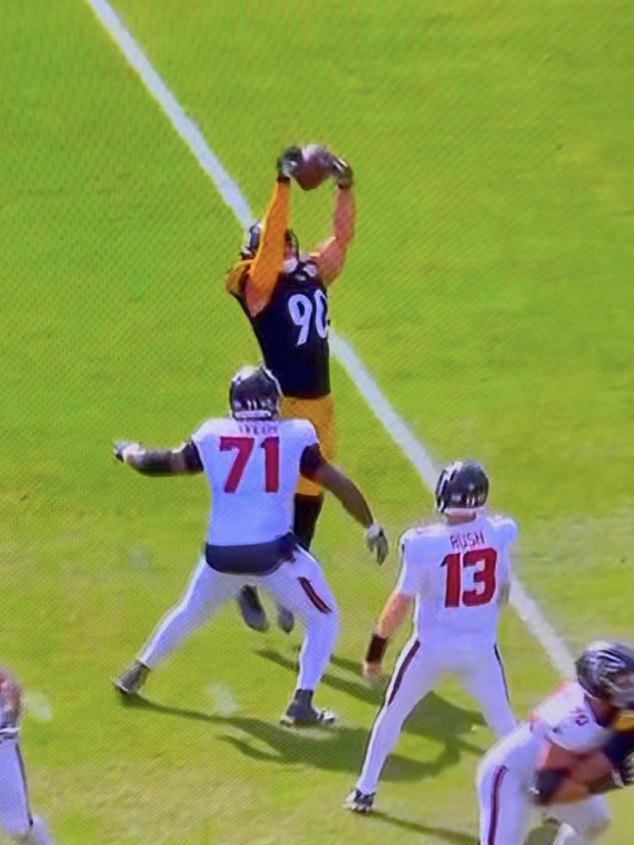 OldManRooney's tweet photo. I like how Cooper Rush is just standing there like, “No F’n way he just did that.” https://t.co/TYaUQClSaD