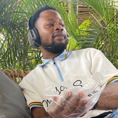 akpanecovenant's tweet photo. #NewProfilePic https://t.co/BIRmuCoWNm