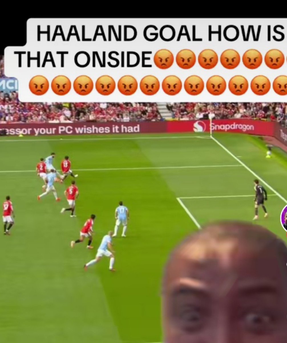 Msz667's tweet photo. Guyz.....Someone who knows futbol better explain this???
What rule is this....that Allows this Goal
🤔🤔#premeirleague  #manchesterderby https://t.co/PP4nnqUuJh
