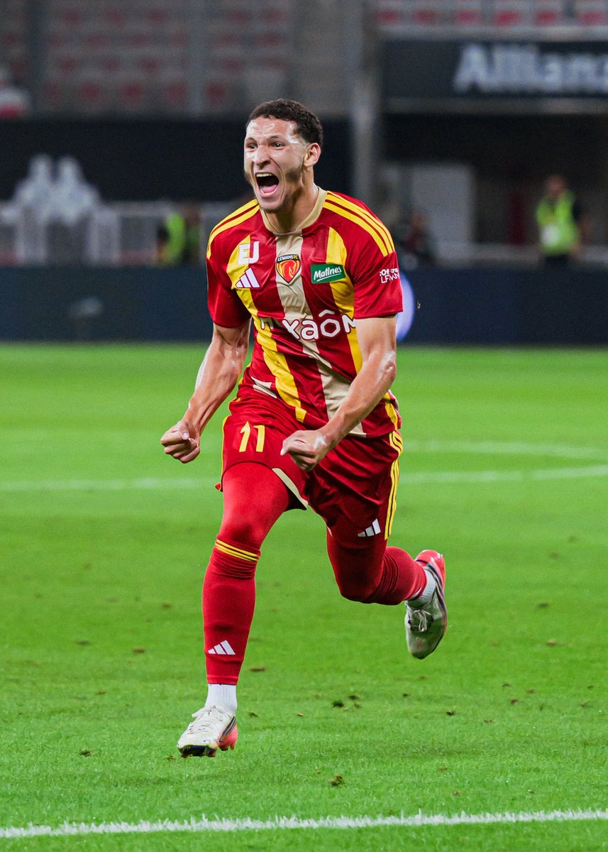 RisingStarXI's tweet photo. 🇩🇿🚀 One of the 𝗠𝗔𝗜𝗡 𝗕𝗥𝗘𝗔𝗞𝗢𝗨𝗧 𝗦𝗧𝗔𝗥𝗦 of 𝗟𝗜𝗚𝗨𝗘 𝟭 this season:

𝗔𝗗𝗜𝗟 𝗕𝗢𝗨𝗥𝗔𝗕𝗔𝗔 (𝟮𝟭) 🌟 https://t.co/GJPcLm3lCV