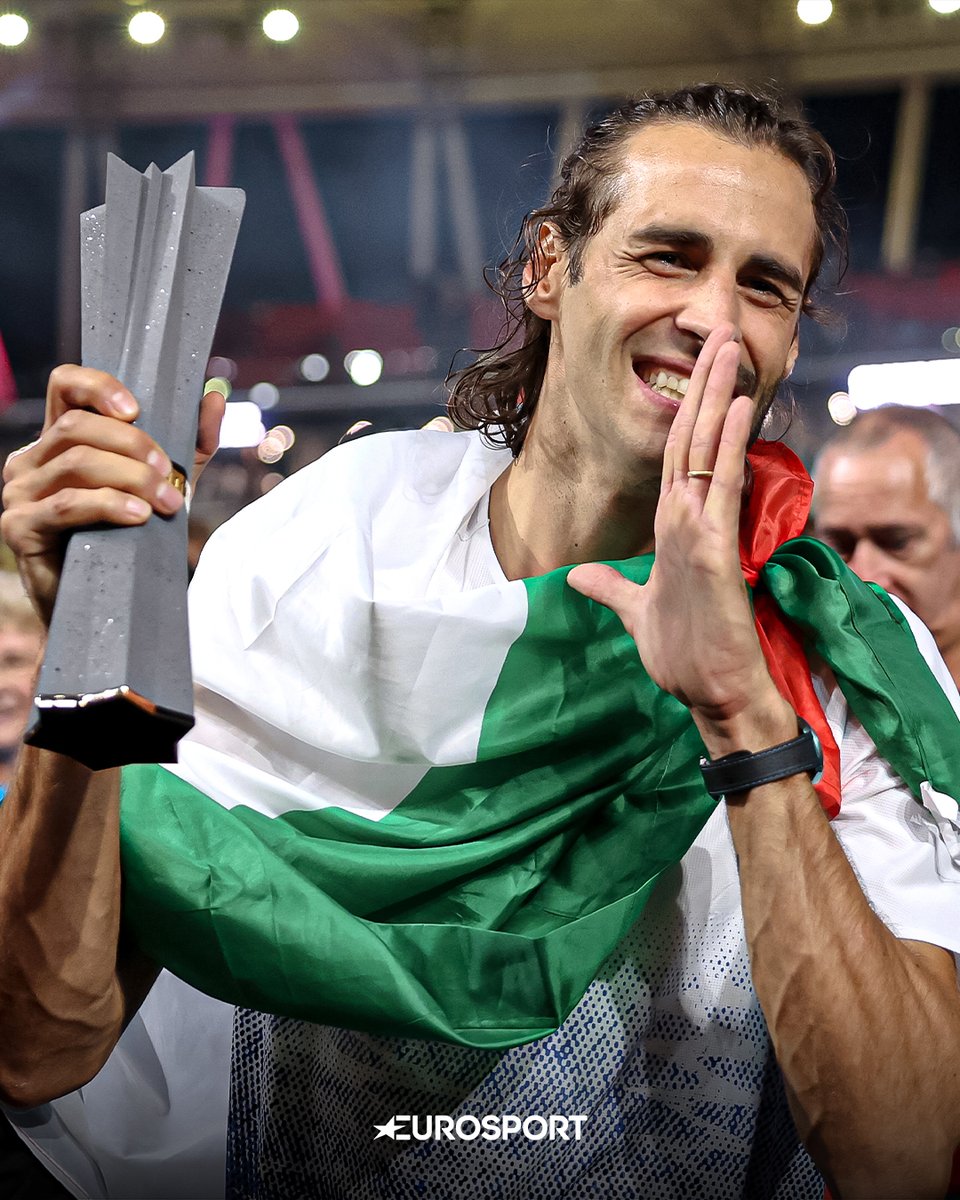 Eurosport_IT's tweet photo. Semplicemente Gimbo 🥹🇮🇹🙌🏻

#Atletica #Tamberi https://t.co/IlRbig0A3f