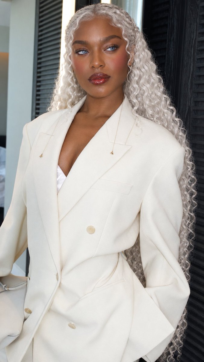 stormadm's tweet photo. Ororo significa Beleza.. https://t.co/BVyo9mKfRc