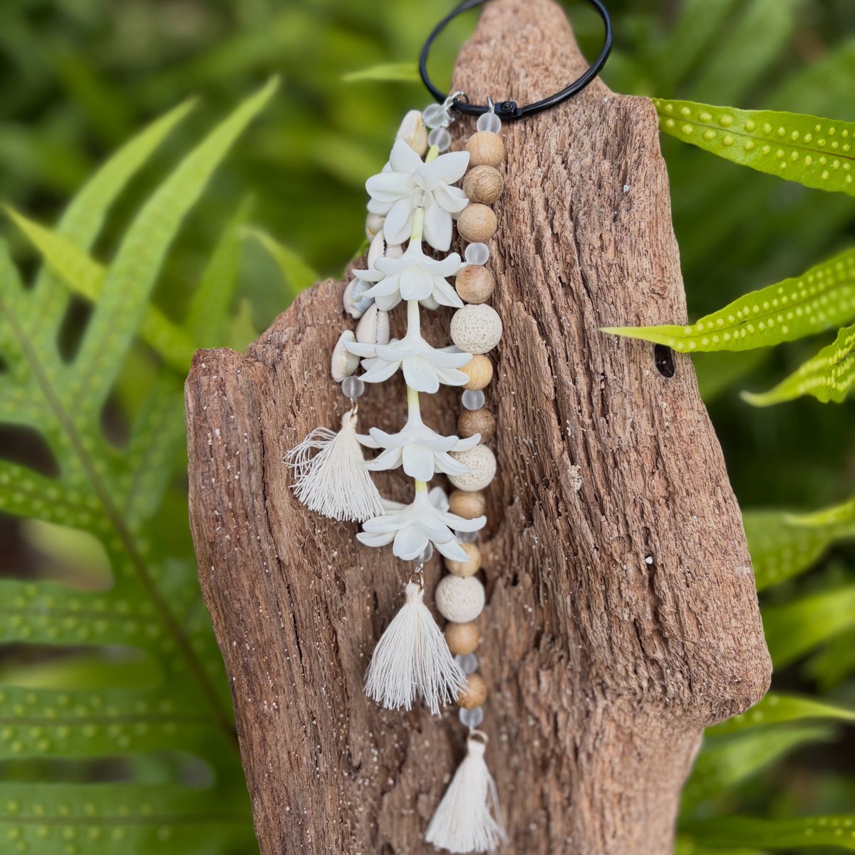 stevens54693's tweet photo. DA SURFER GIRL

You asked, we listened. Our improved vertical car lei now features lava beads that double as a scent diffuser. Add a few drops of fragrance oil and enjoy. Shop in person Sunday at Lokahi Kailua Market. https://t.co/NnQhvnU0fz