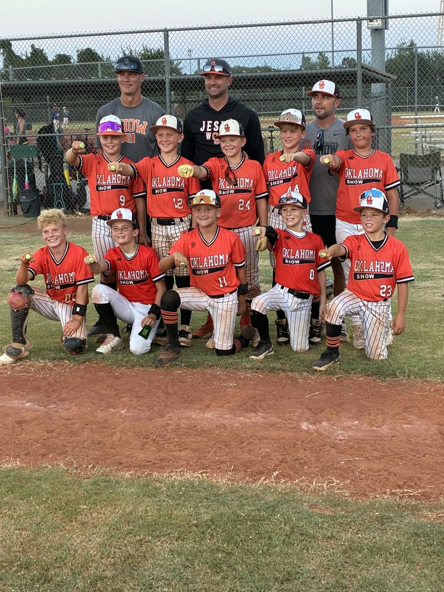 ThaChiefDavis's tweet photo. Came to Norman today and painted it OK Show Orange. Finished 5-0 &amp; brought home the title. Great job of the kids overcoming their coaching @jordy_mercer https://t.co/CDwFA0nHDj