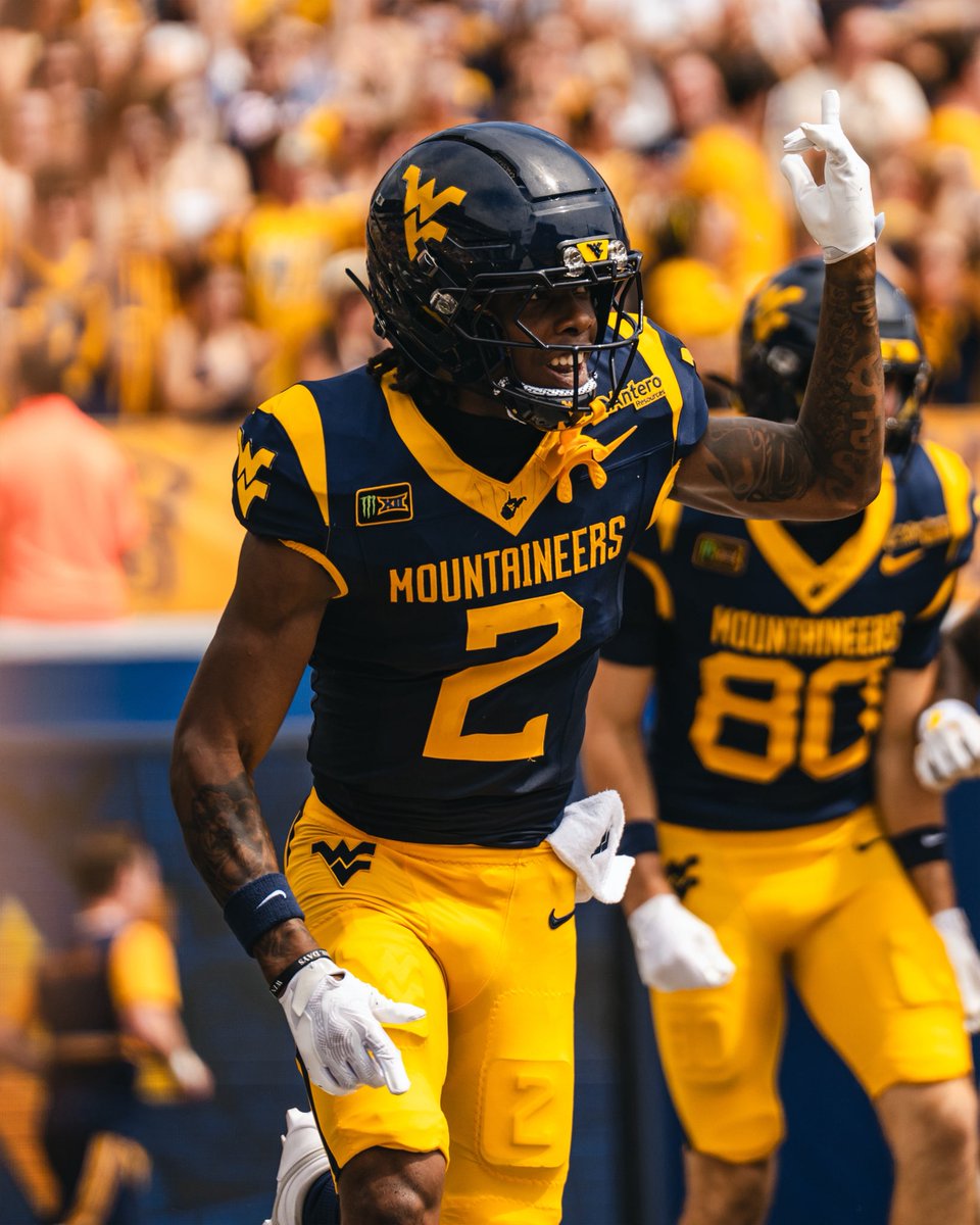 WVUfootball's tweet photo. From Saturday’s W 📸 https://t.co/WzrTi4U4U2
